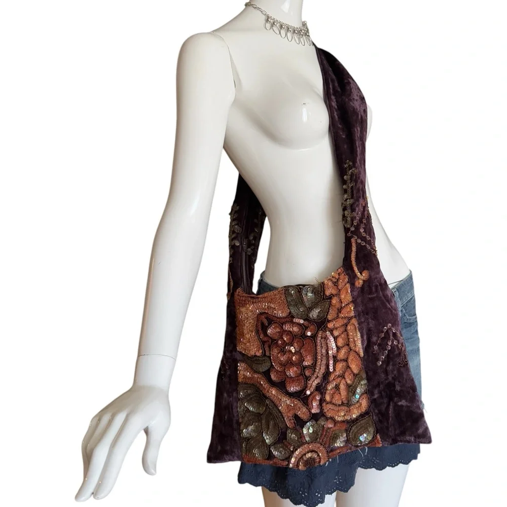 SOLD Y2K Aldo Velvet Floral Beaded Embroidered Hobo Bag - Picture 1 of 5